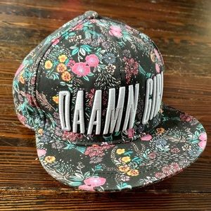 “DAAMN GIRL” FLAT BILL SNAP BACK FLORAL HAT
